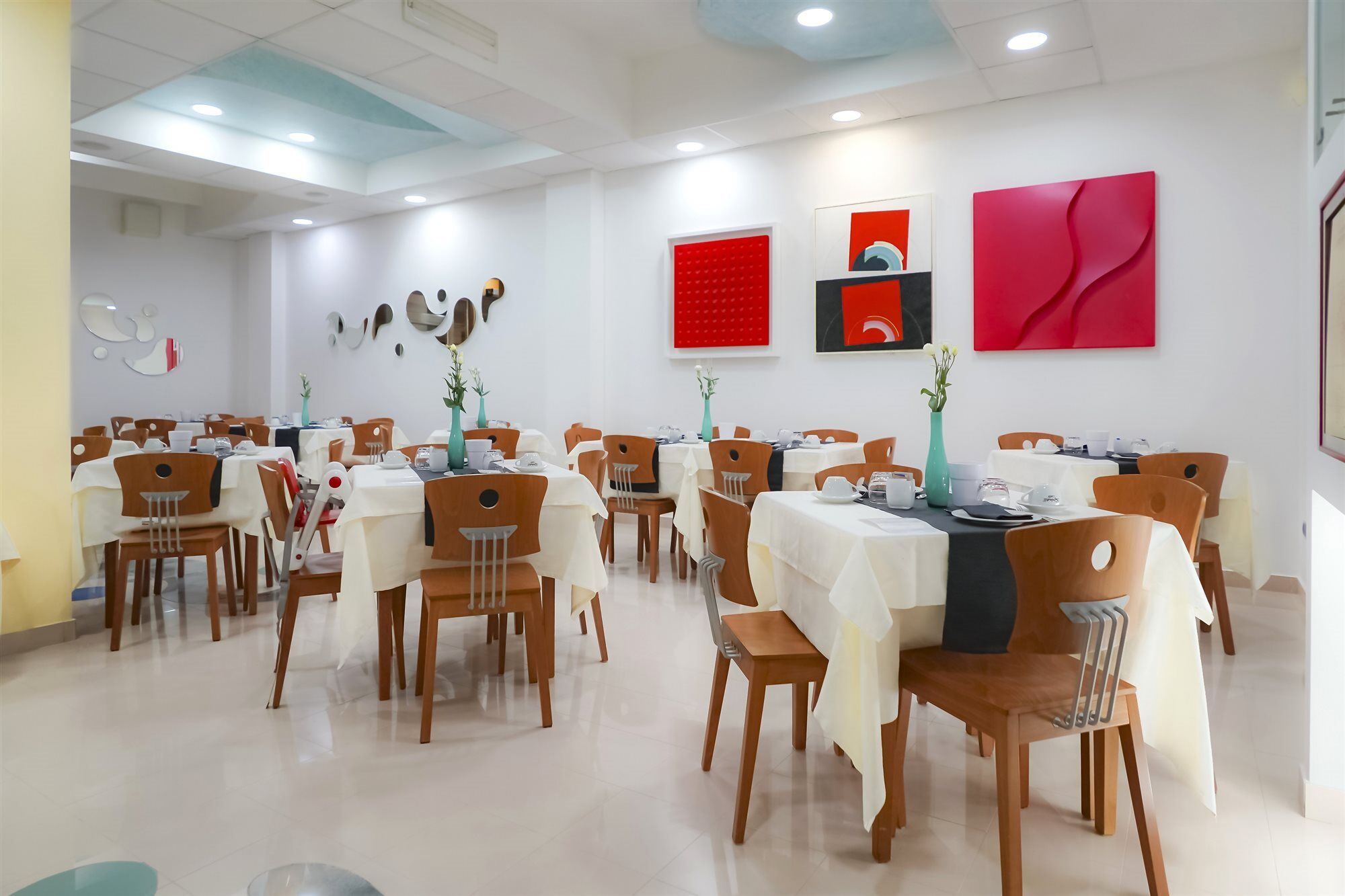 Piccadilly Rooms Restaurant And Beach Santa Maria al Bagno Bagian luar foto